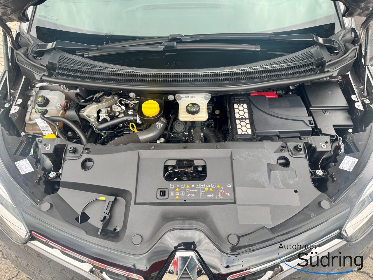 Scenic 1,3 TCe Energy Grand BOSE Edition Navi