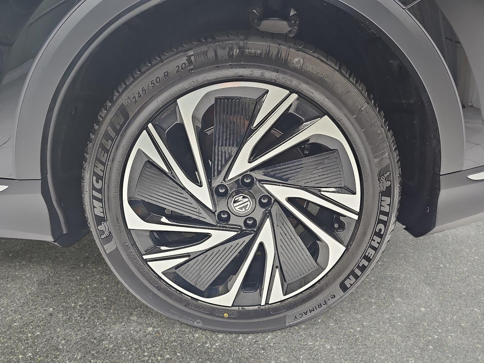 MG S6 EV