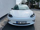 Tesla Model 3 Allradantrieb mit Dualmotor Long Ran... - Tesla Gebrauchtwagen in München