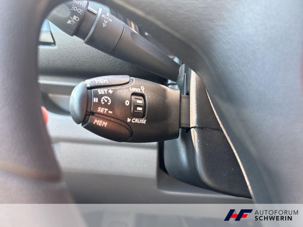 Peugeot e-Expert L2H1 (75kWh) Asphalt