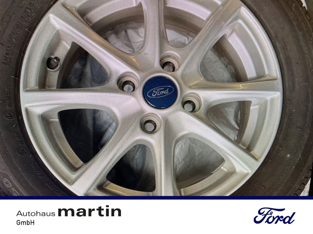 Fahrzeugabbildung Ford Fiesta USB FSE NaviAPP KLIMA SYNC PDC SHZ