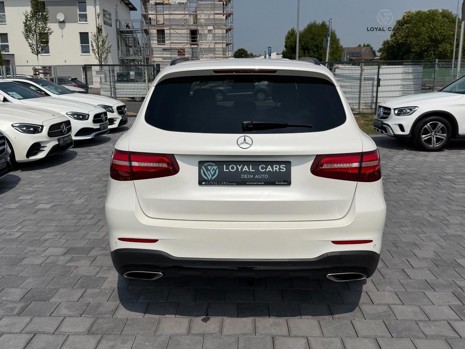 Mercedes-Benz GLC 300 4M*AMG*Designo*Night*LED*1Hd*20 Zoll*Tot