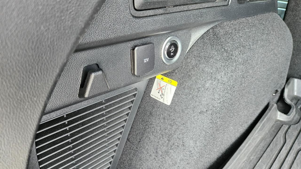 Fahrzeugabbildung Ford Kuga Plug-In Hybrid ST-Line X
