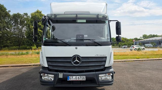Mercedes-Benz Atego 818 L Koffer LBW