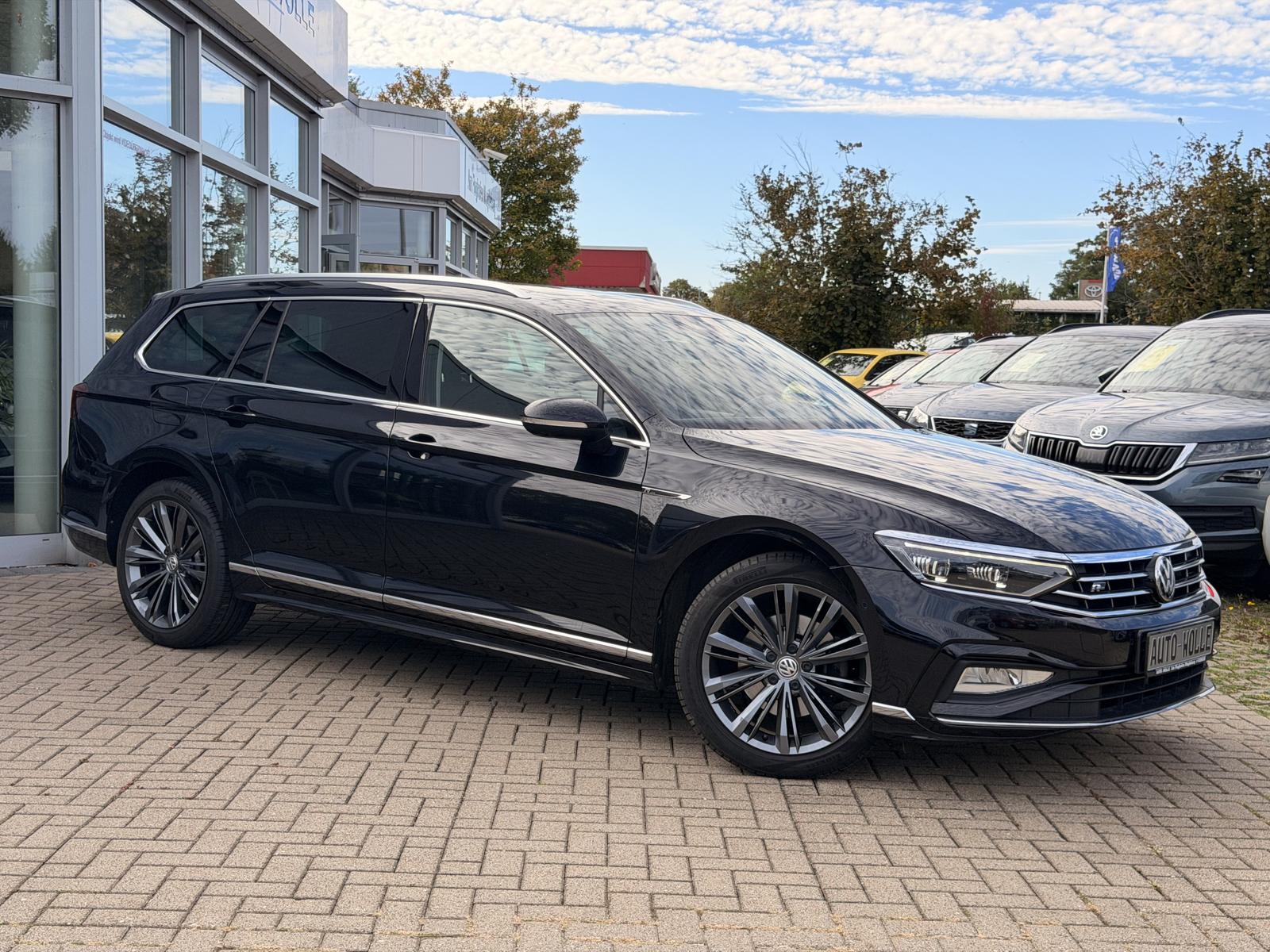 Volkswagen Passat 2.0 TDI R-Line STAND-HZG ACC DAB AHK 360°