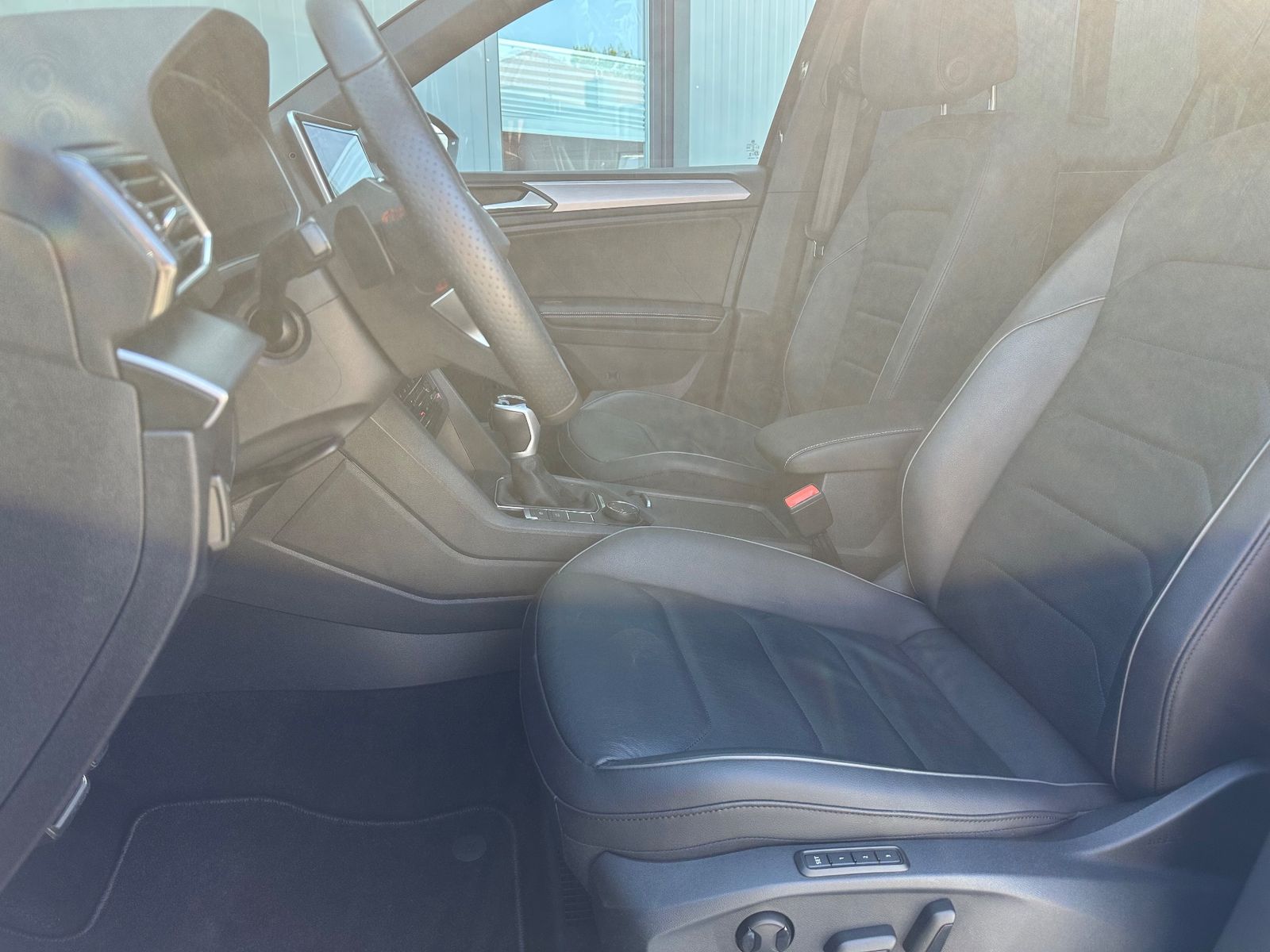 Fahrzeugabbildung SEAT Tarraco FR 4Drive 7-Sitzer NAV+LED+KAM+AHK+PANO