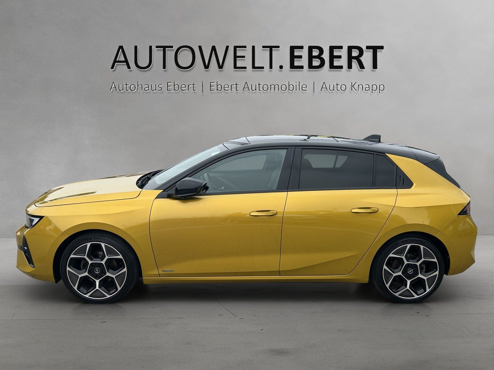 Fahrzeugabbildung Opel Astra 1.2 Turbo Ultimate/NAVI/360°Kanera/SHZ/LHZ