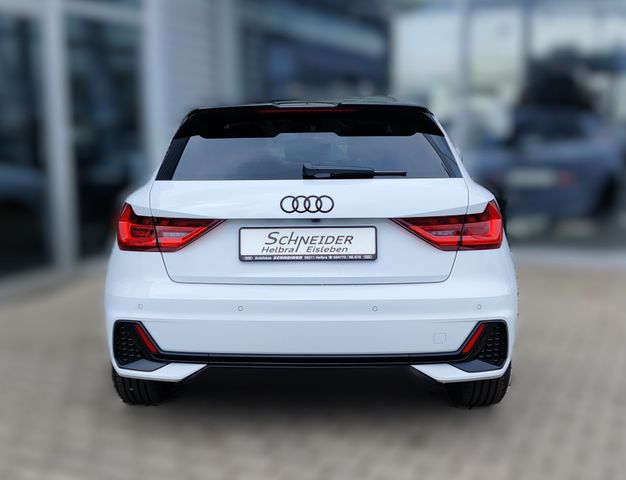 A1 Sportback S line 25 TFSI S tro +1000,- Tanken