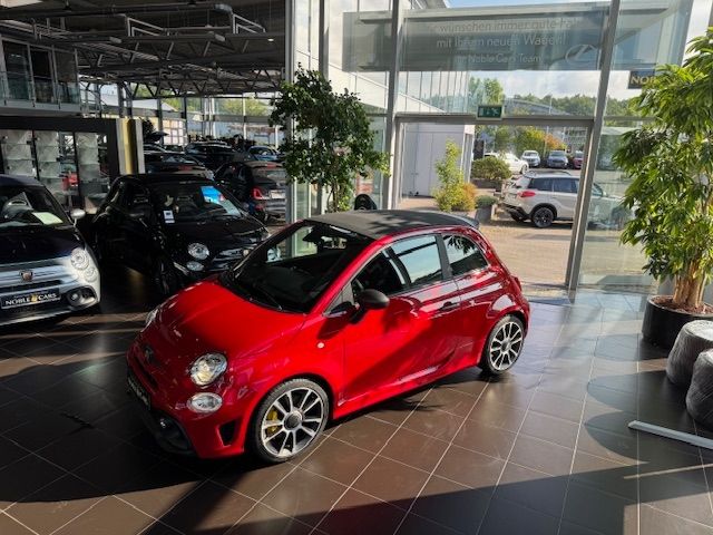 Fahrzeugabbildung Abarth 695C Turismo Leder NAVI Beats 17 ALU