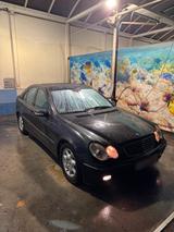 Mercedes-Benz C220 CDI  Avantgarde W203 - Mercedes-Benz C 220 Limousine W203 cdi mit Diesel-Antrieb