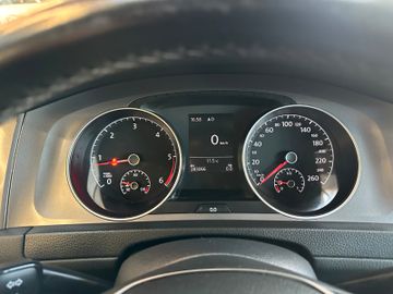 Volkswagen Golf VII Variant Trendline BMT *Navi*