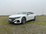 Volkswagen Arteon Shootingbrake 200 PS AHK Kam DSG 4MOTION 
