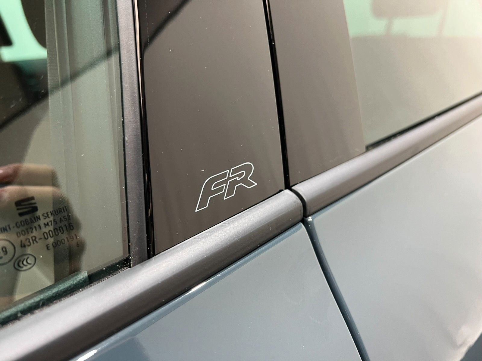 Fahrzeugabbildung SEAT Arona 1.0 TSI 85kW FR DSG