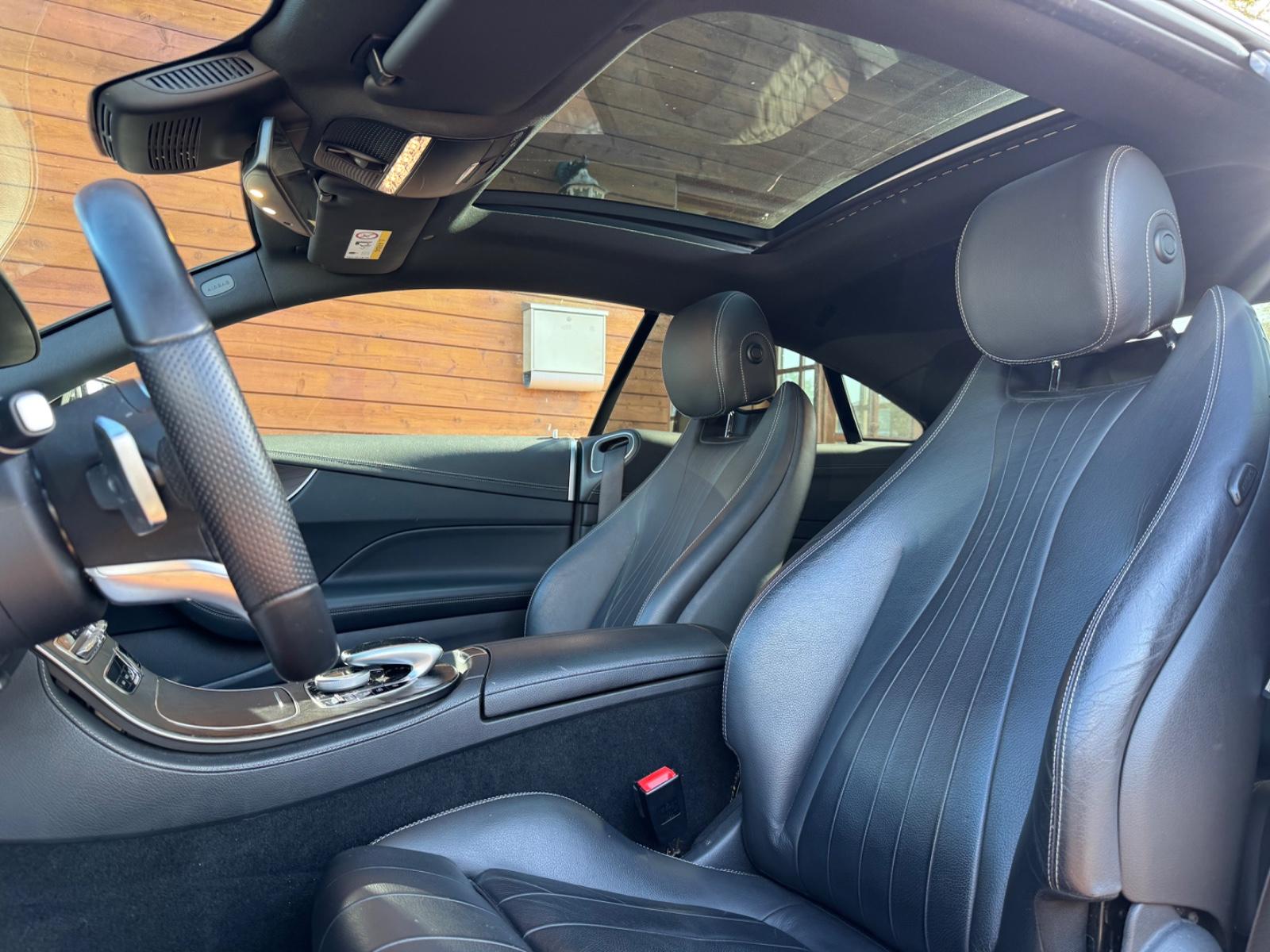 Mercedes-Benz E 220 *AMG Line*Widescreen*Voll Leder*Pano*