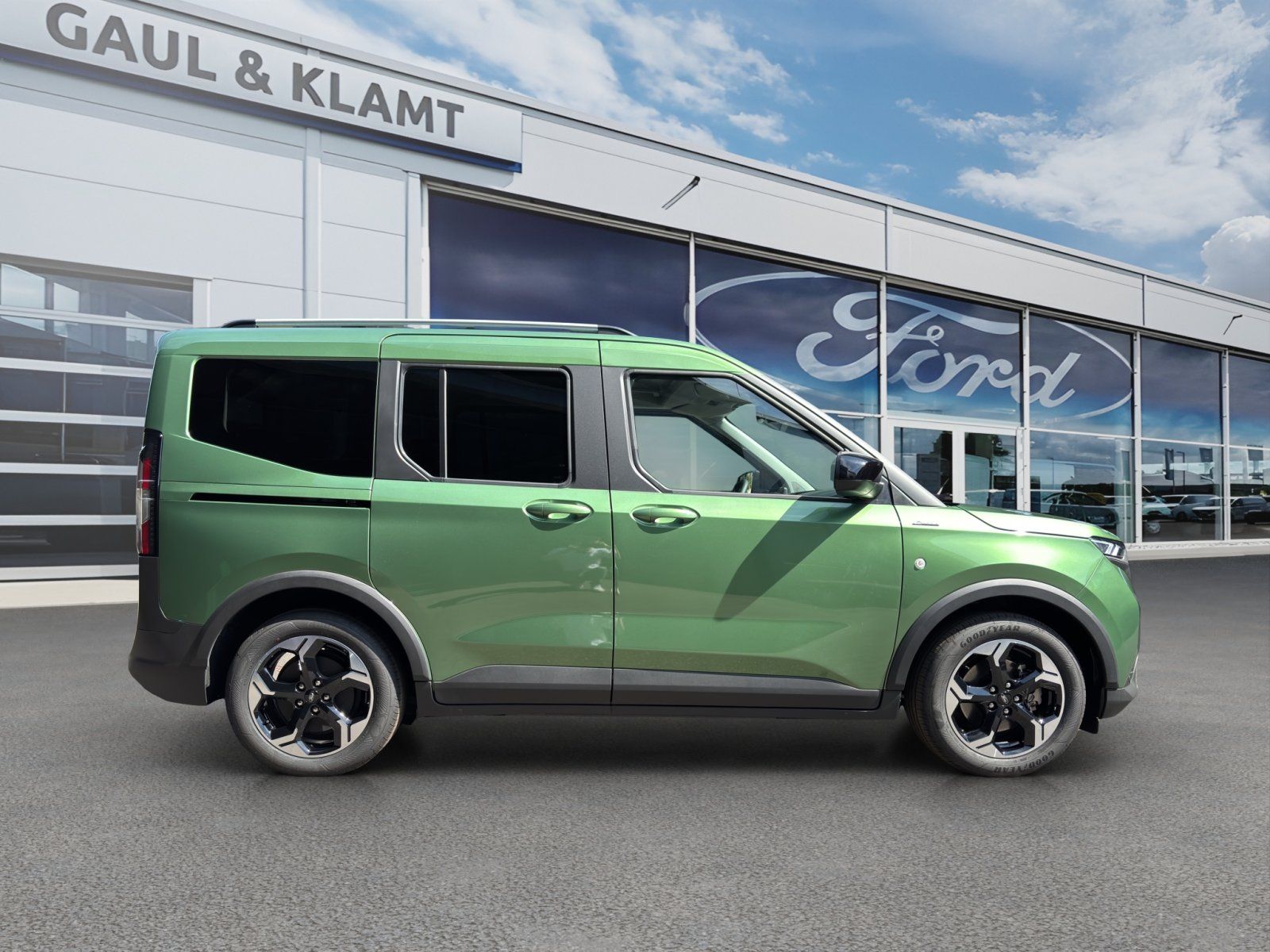 Fahrzeugabbildung Ford Tourneo Courier eMotor BEV Active