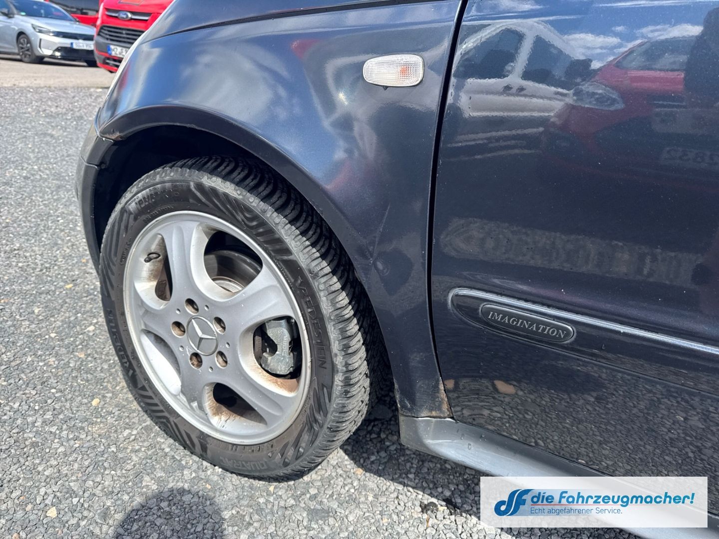 Fahrzeugabbildung Mercedes-Benz Vaneo Compact Van El. Panodach Leder *EXPORT