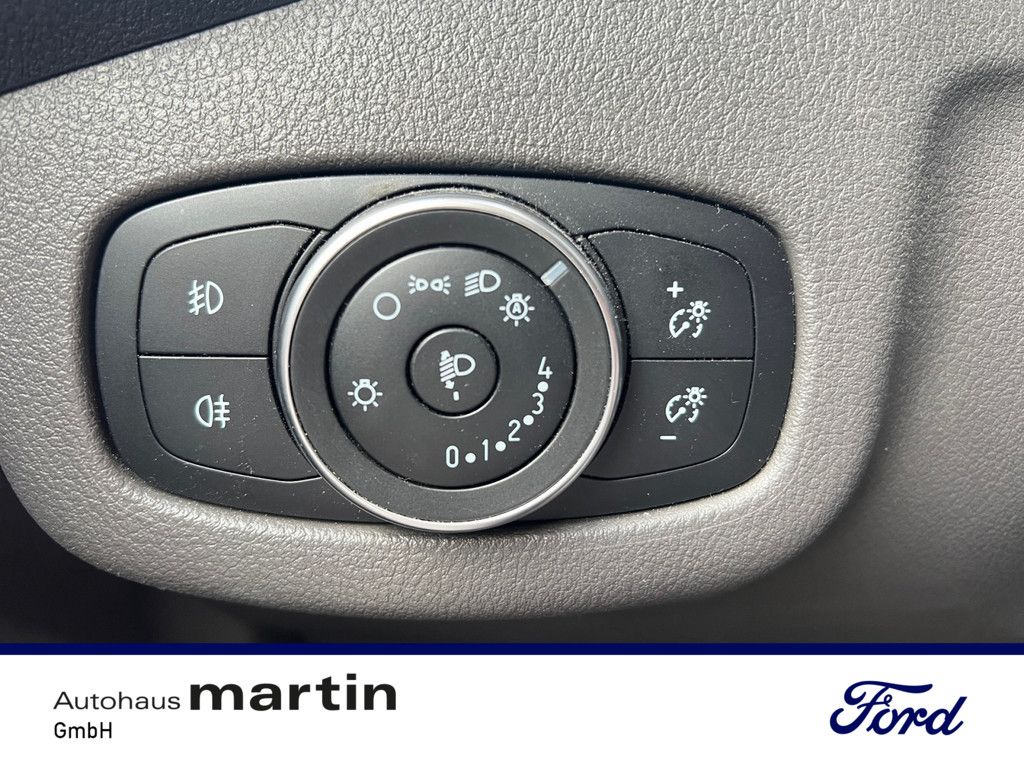 Fahrzeugabbildung Ford Tourneo Connect 1,5 Grand Titanium L2 7-SITZER