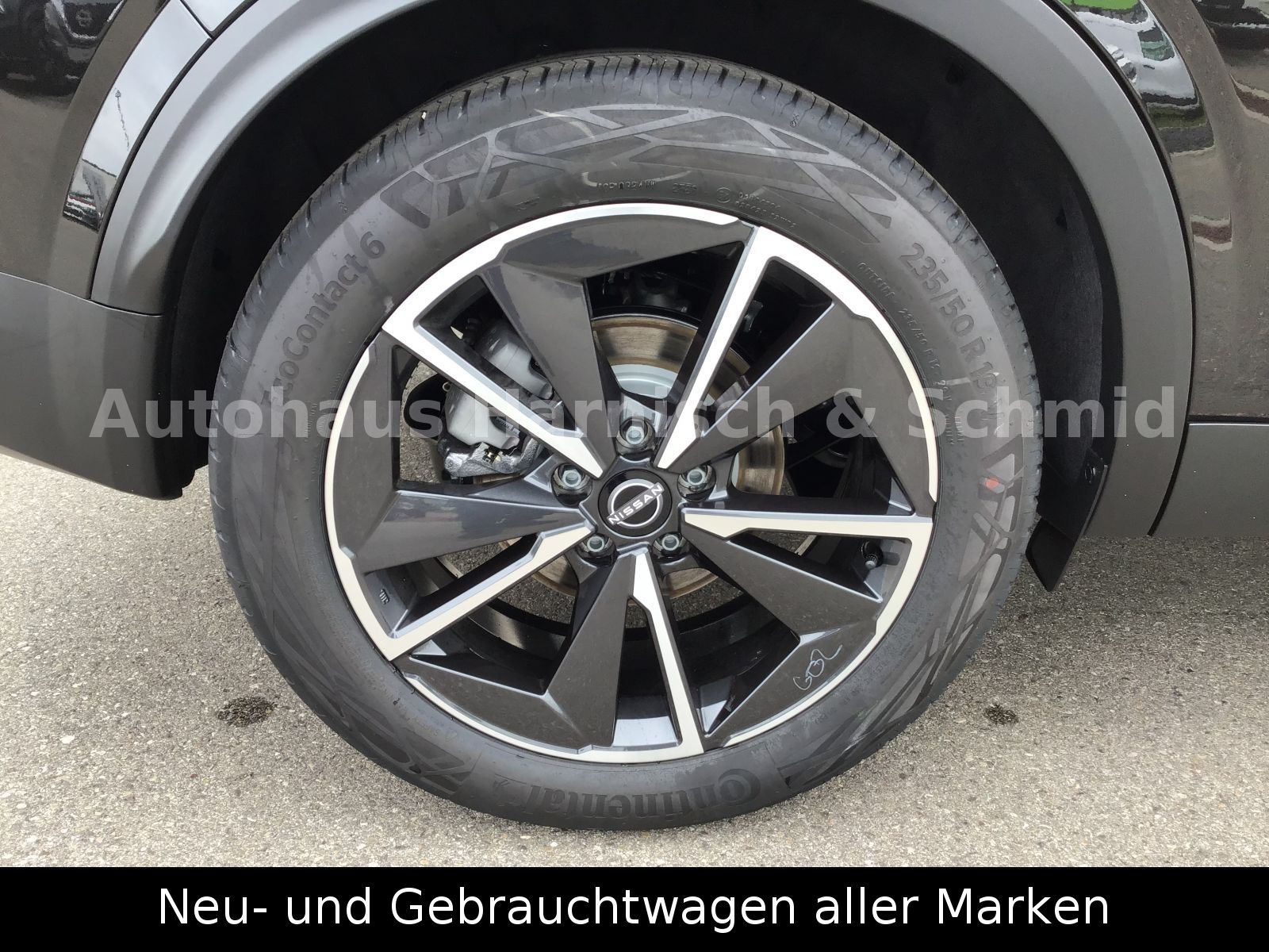 Fahrzeugabbildung Nissan Qashqai 1.3 DIG-T MHEV 6MT -Tekna+-Vollausstat.