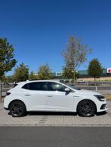 Renault Megane E-TECH Plug-In *18 Monate Garantie - Renault Megane mit Hybrid-Antrieb