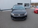 Volkswagen Touran Match BMT 1Hand 7Sitze Navi PANO AHK SHZ - Volkswagen Touran Match mit Diesel-Antrieb
