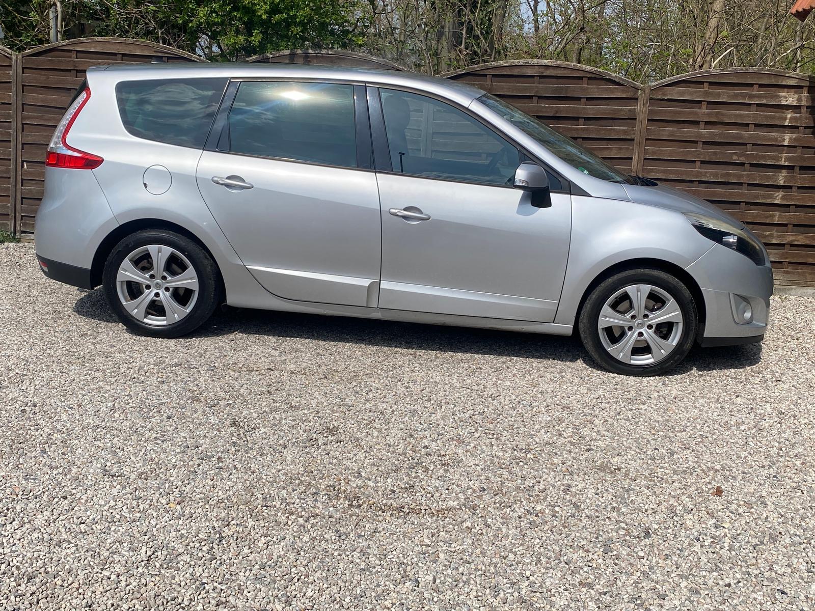 Renault Grand Scenic 1.6 dCi Dynamique Tempomat SHZ TÜV