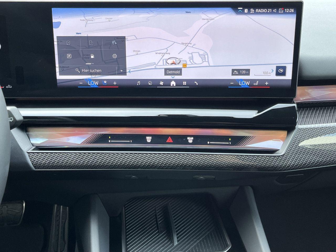BMW 520d Touring M Sport AHK,STHZ,360°,H/K,HUD,ST
