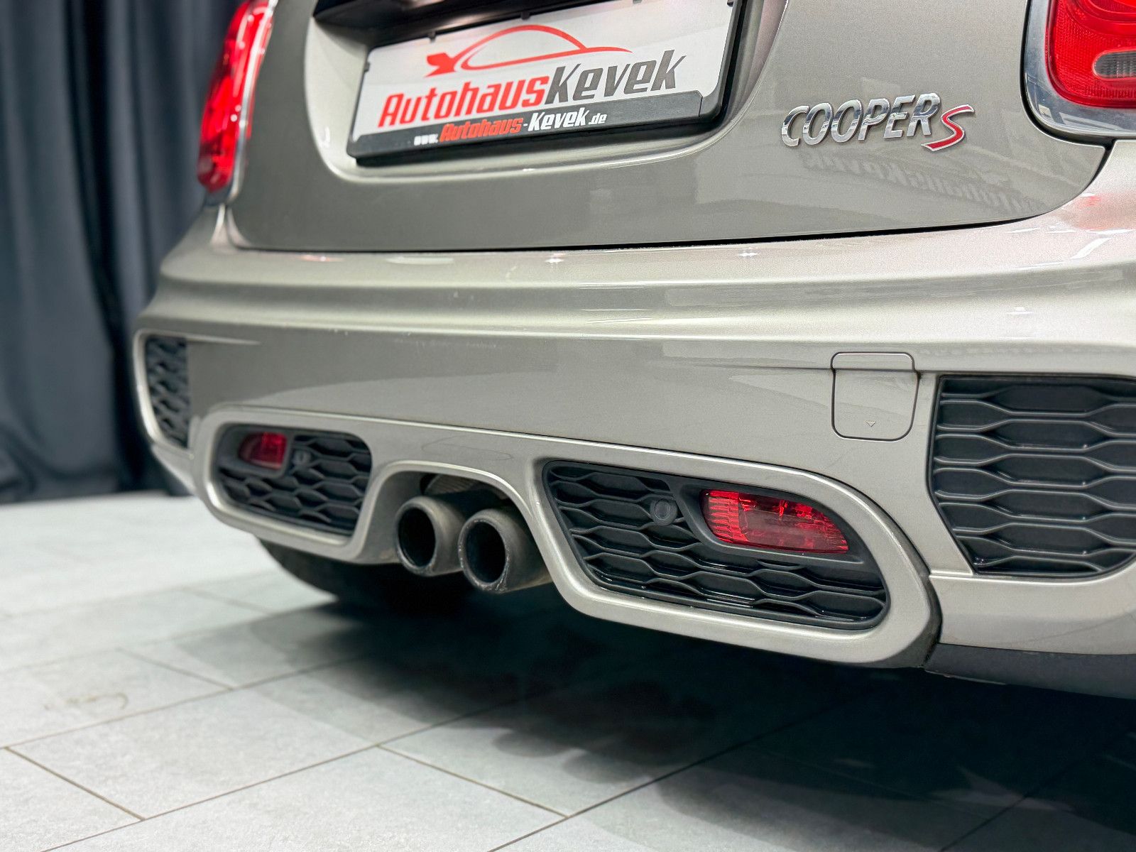 Fahrzeugabbildung MINI Cooper S Cabrio |AUTOMATIK|HuD|RF-KAMERA|LED