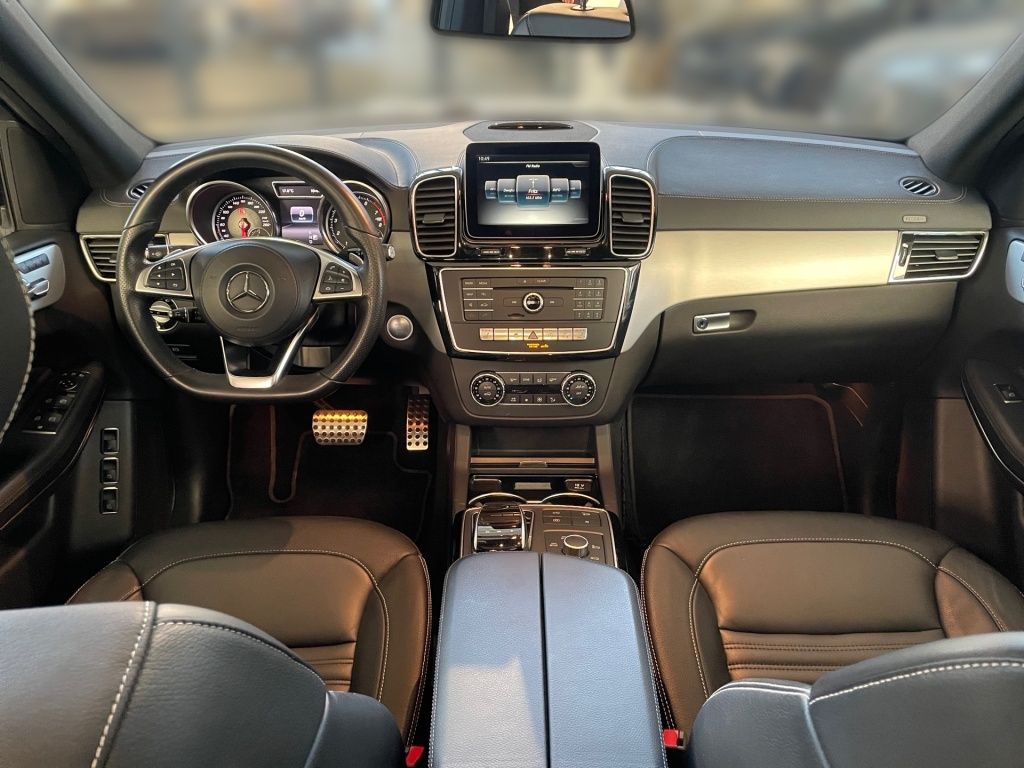 Fahrzeugabbildung Mercedes-Benz GLS 500 4M AMG Night AHK Distr.+ Pano 360° 4xSHZ