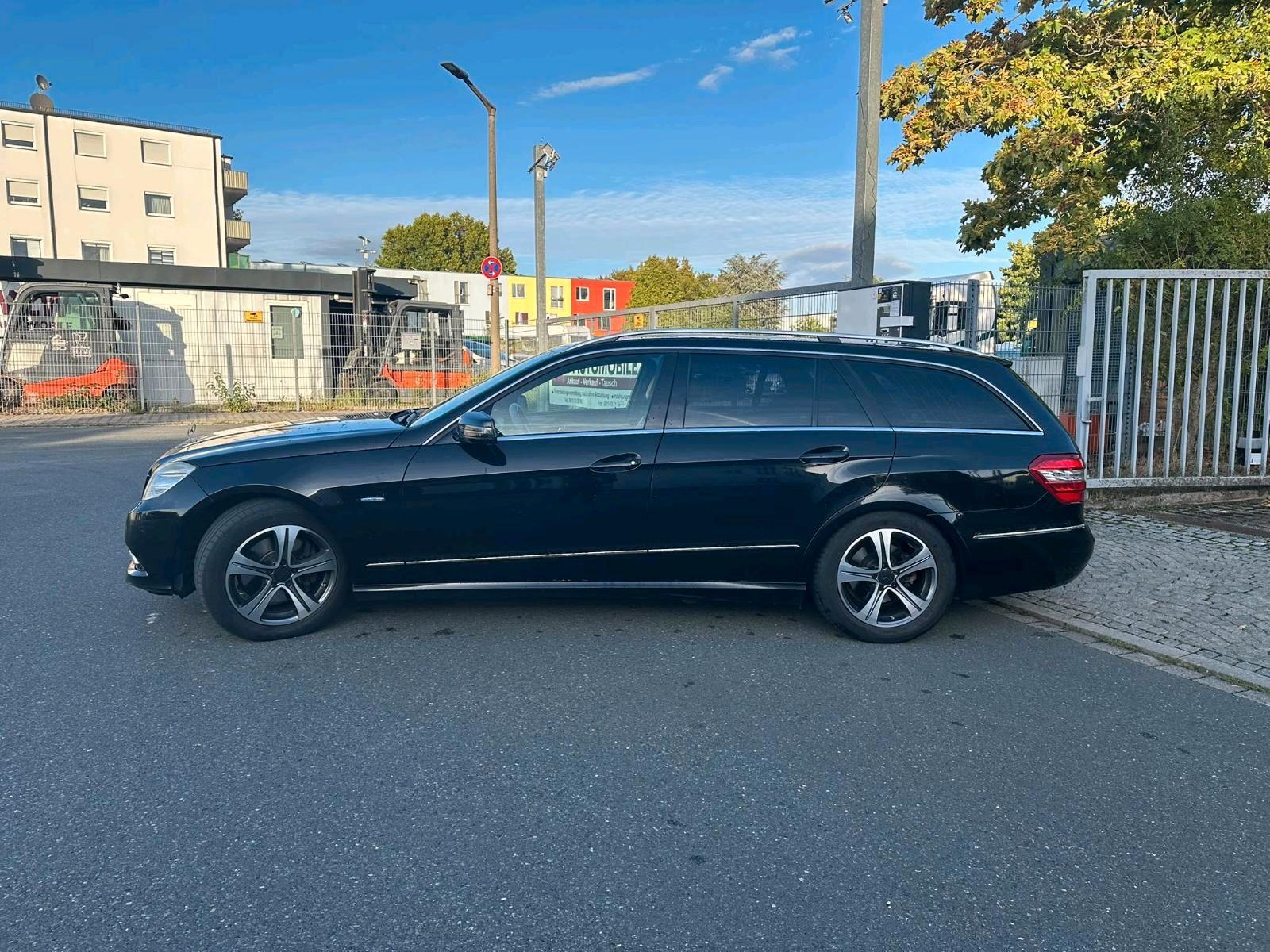 Mercedes-Benz E250 2010 — engine 204 HP (150kW)