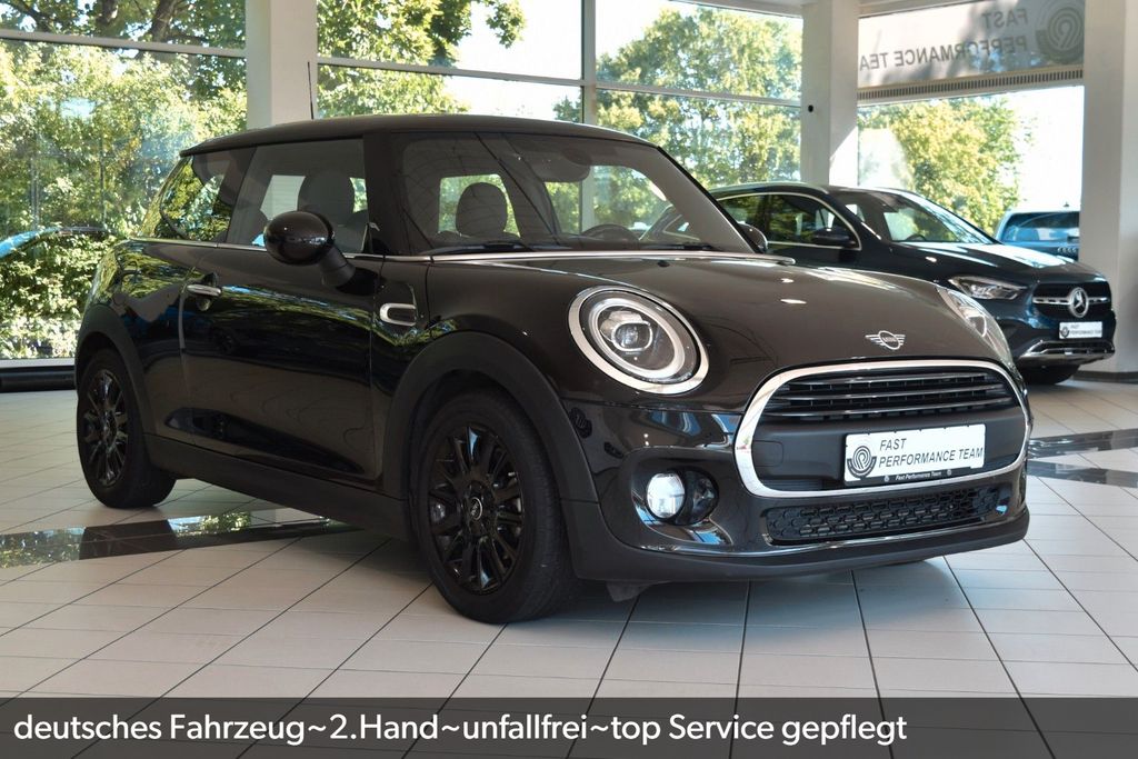 MINI ONE (F56)~Automatik~Teilleder~Chili~LED~Klimaaut MINI ONE (F56)~Automatik~Teilleder~Chili~LED~Klimaaut