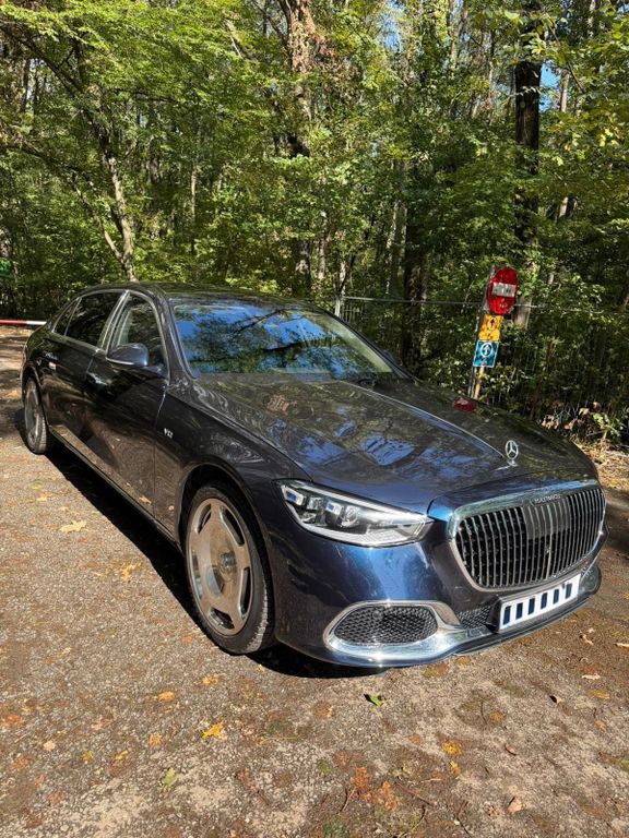 Image of Mercedes-Benz S 680