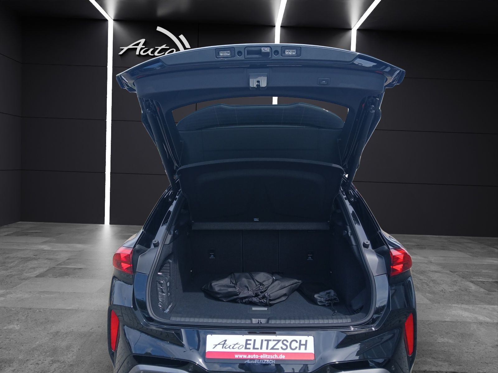 Fahrzeugabbildung CUPRA Terramar 1.5 e-Hybrid MATRIX Sennheiser