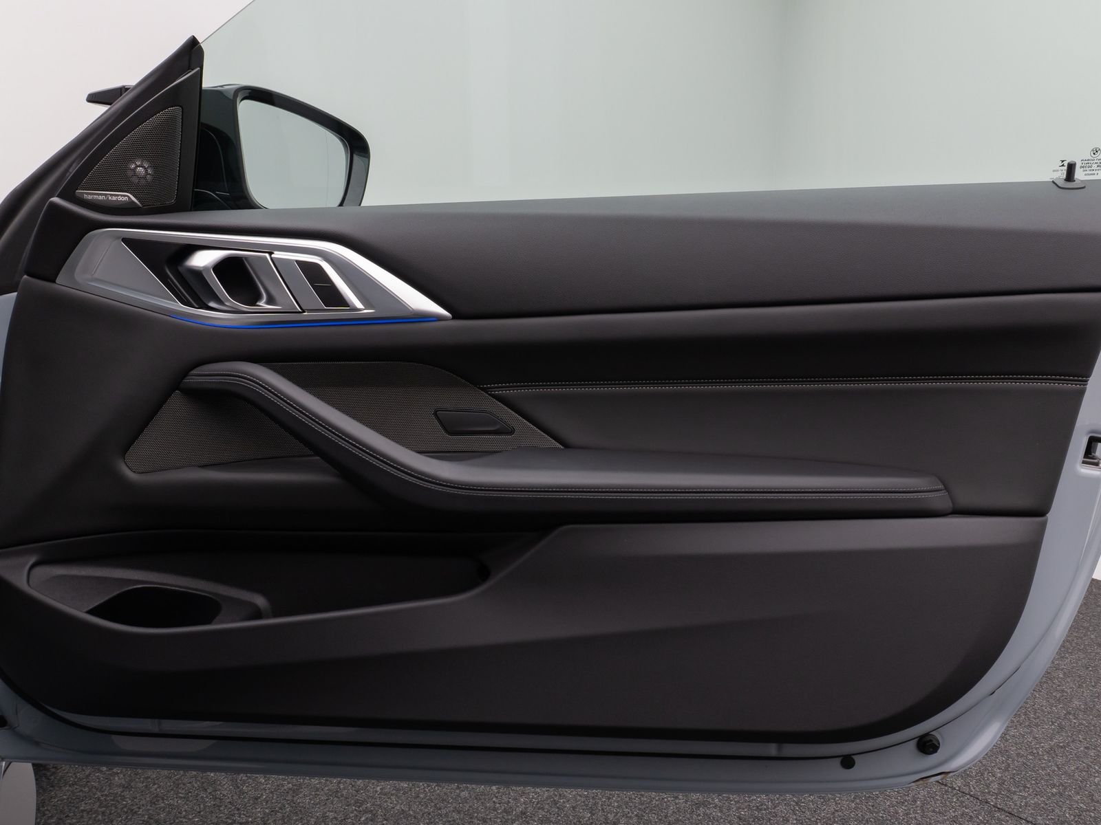 Fahrzeugabbildung BMW M4 xD Coupé Competition Kamera Glasdach HUD H/K