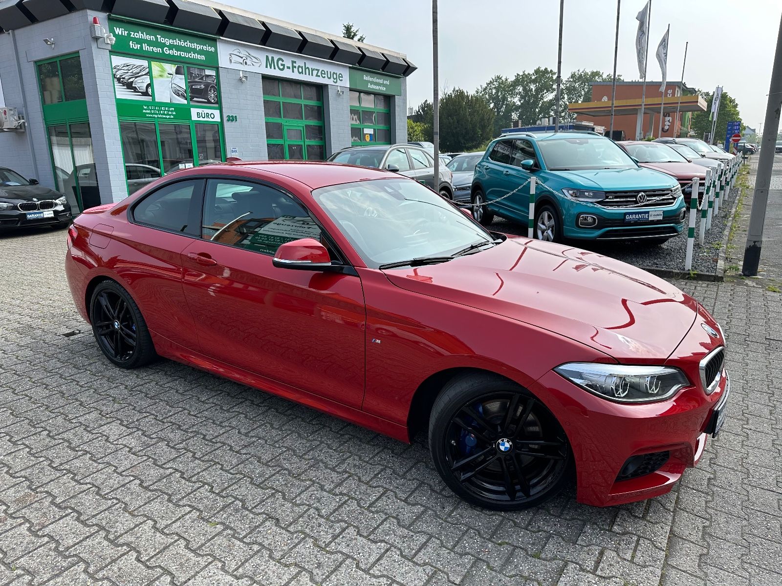 Fahrzeugabbildung BMW 225  2 Coupe 225 d M Sport NAVI LED KAMERA VOLL