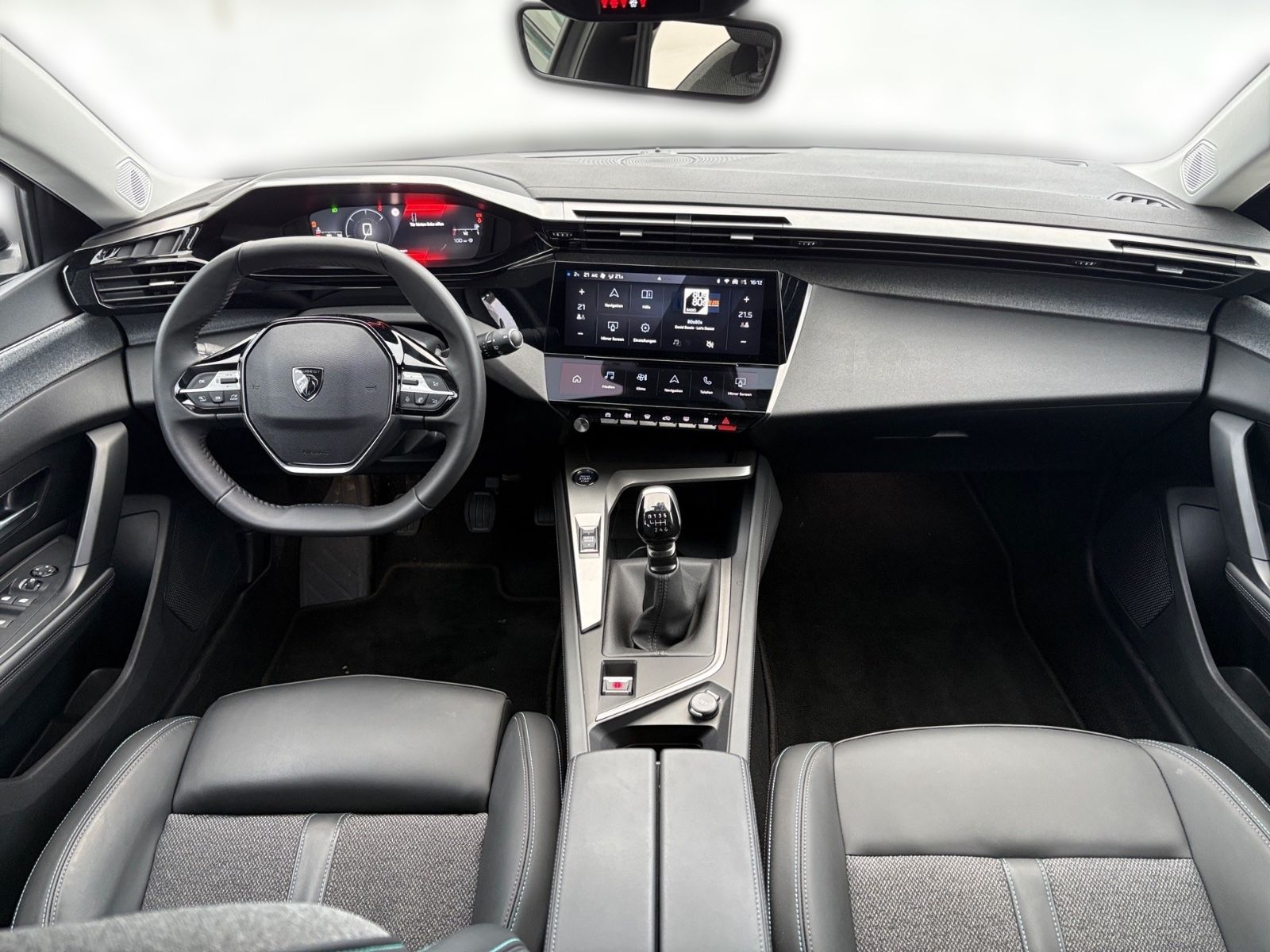 Fahrzeugabbildung Peugeot 308 SW Allure