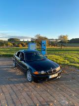 BMW e46 320i - BMW 320 aus 2000: 320i E46
