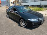 Honda Accord 2.2i CTDi Sport Sport - Honda Accord mit Diesel-Antrieb: 2.2