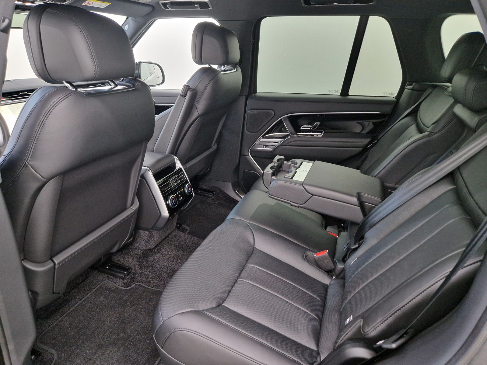 LAND ROVER Range Rover SWB 3.0 Plug-in-Hybrid P550 HSE SWB – Bild 9