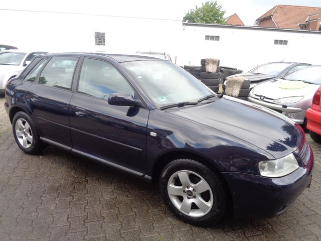 Audi A3 1.6 Ambition Klimaaut.,AHK,Tempomat,Alufelgen