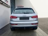 Audi Q3 2.0TDI Sport Quattro*Navi**2jGarantie* Klima - silberne Audi Q3