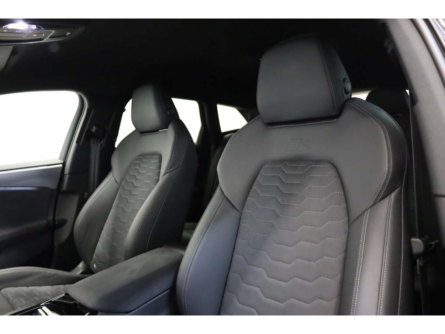 Audi A6 e-tron - Bild 10
