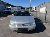 Volkswagen Bora "TÜV NEU!!" - graue Volkswagen Bora