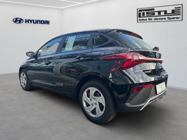 Fahrzeugabbildung Hyundai i20 FL (MY25) 1.2 Select Navi Kamera Einparkhilf