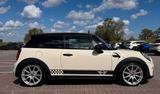 MINI One First One -  liebevoll zum Cooper S umgebaut