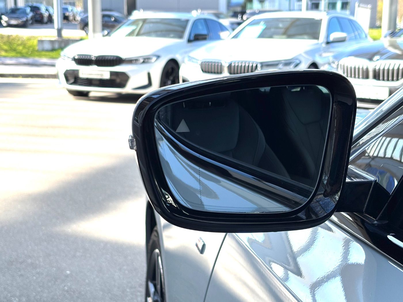 BMW 320d xDrive Tour. M-Sportpaket GARANTIE-08/2029 foto 8