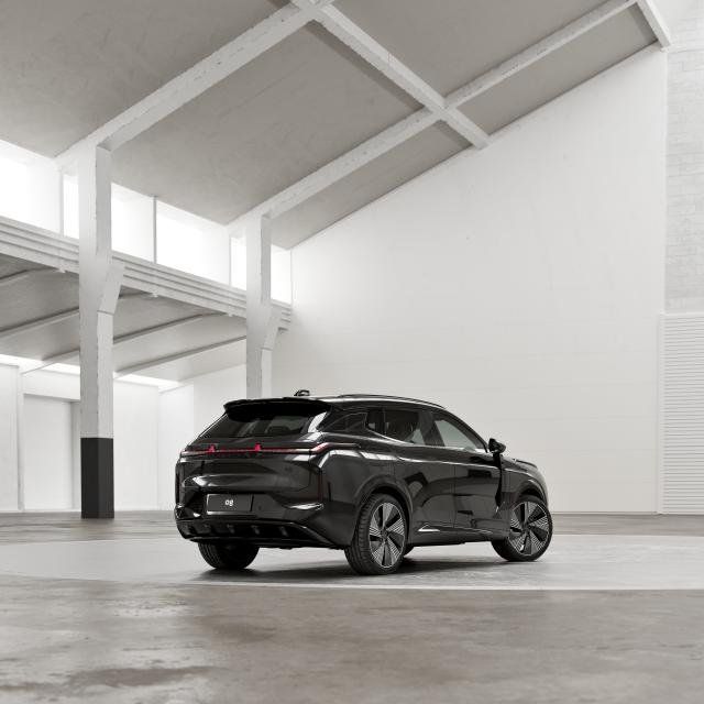 Lynk & Co 08