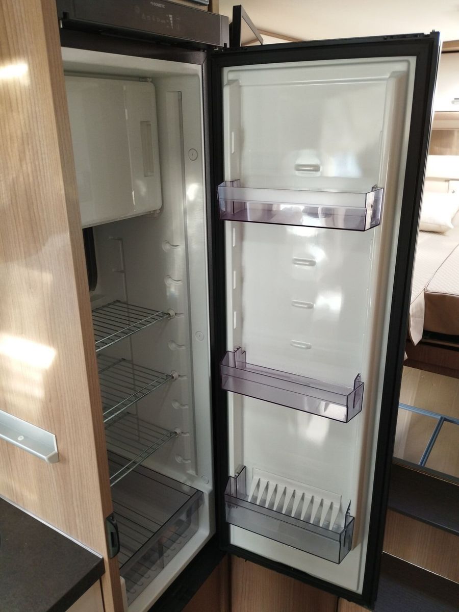 Fahrzeugabbildung Carthago C1-tourer I 143 LE