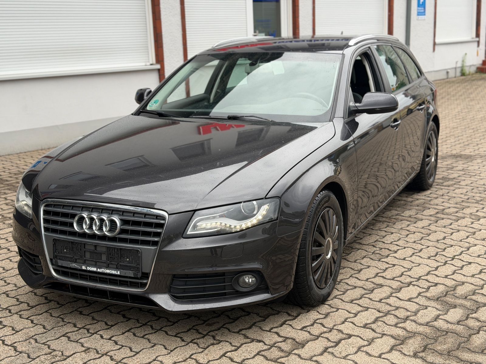 Audi A4 - 1