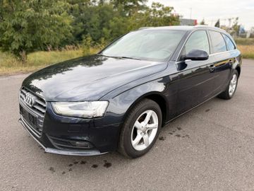 Audi A4 - 1