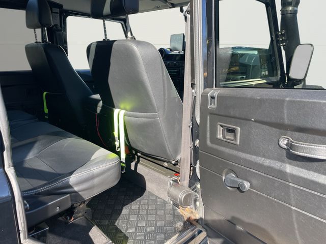 Land Rover Defender 110 SE Station Wagon+Nav+Winde+Solar+Te